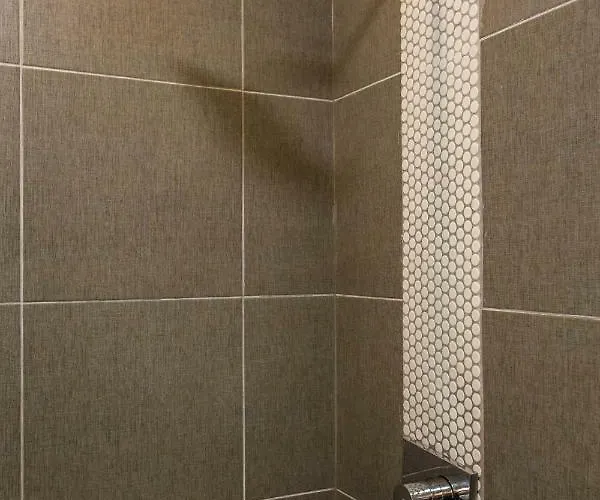 Guest house Mccormick Place 3*